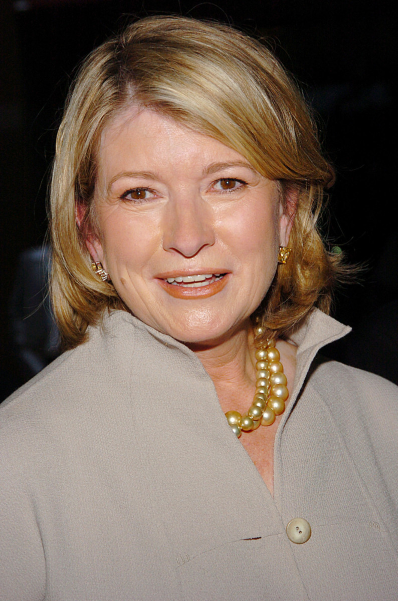 martha-stewart-s-secret-trick-for-cooking-lobster-is-so-on-brand