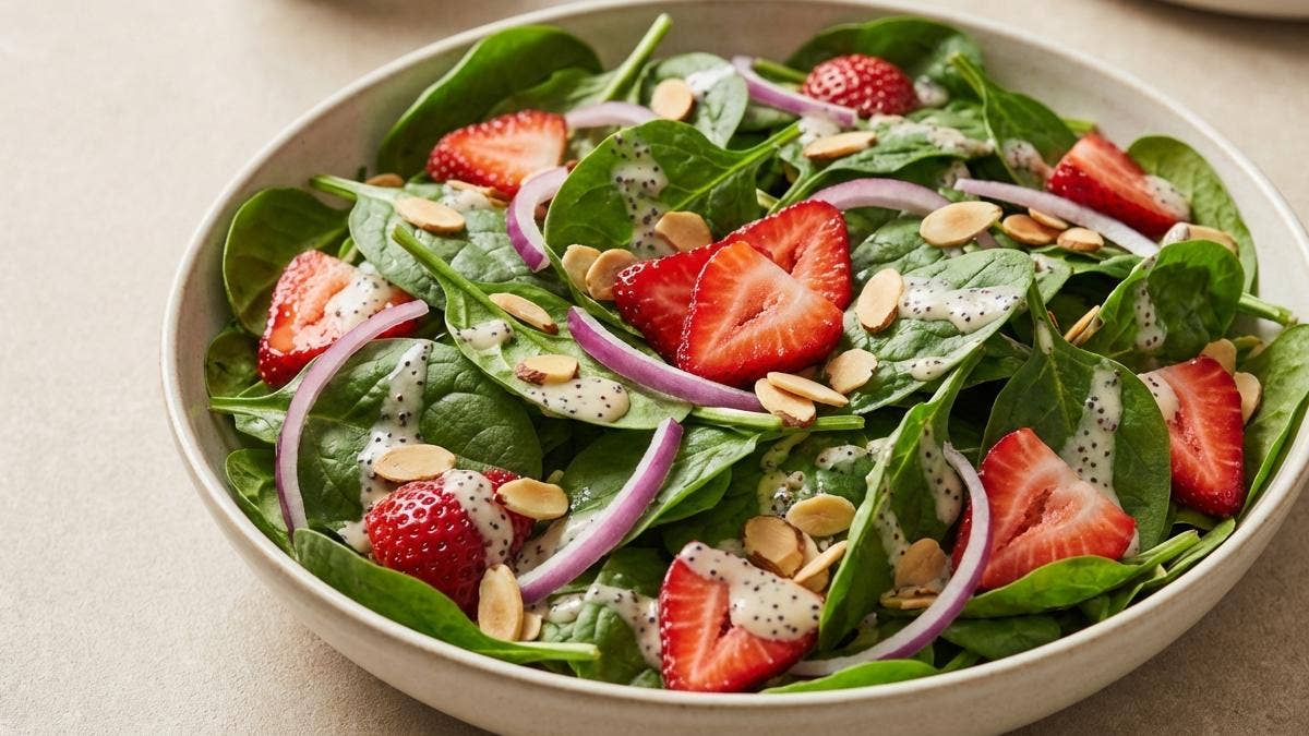 Strawberry Spinach Salad With Poppy Seed Dressing - Delishably